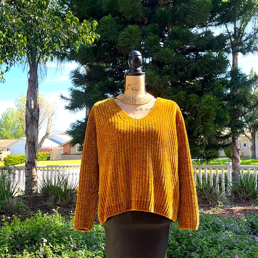 π₯π₯ Beautiful Sweater